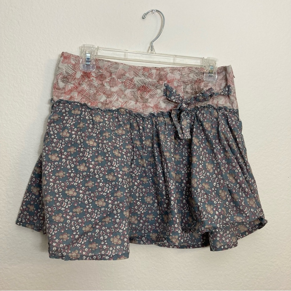 Crown of Hearts - Vintage Skater Skirt - Size Small